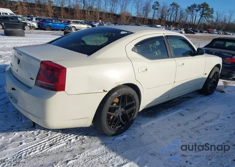 2006 Dodge Charger z USA, uszkodzony, nr VIN 2B3KA43G46H174956